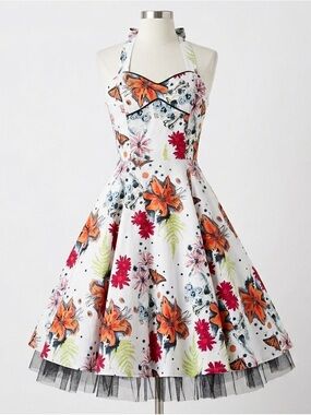H&R London White Tiger Swallowtail Red Daisy Skulls 50s Halter Dress Size US 8